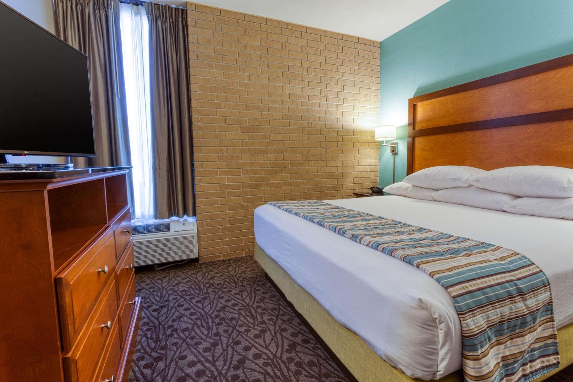 Drury Inn & Suites Atlanta Morrow Bagian luar foto