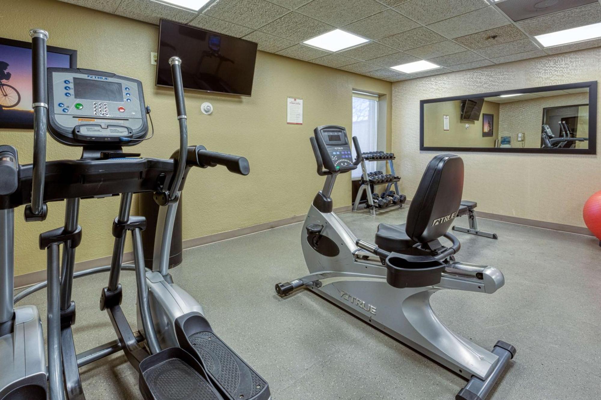 Drury Inn & Suites Atlanta Morrow Bagian luar foto
