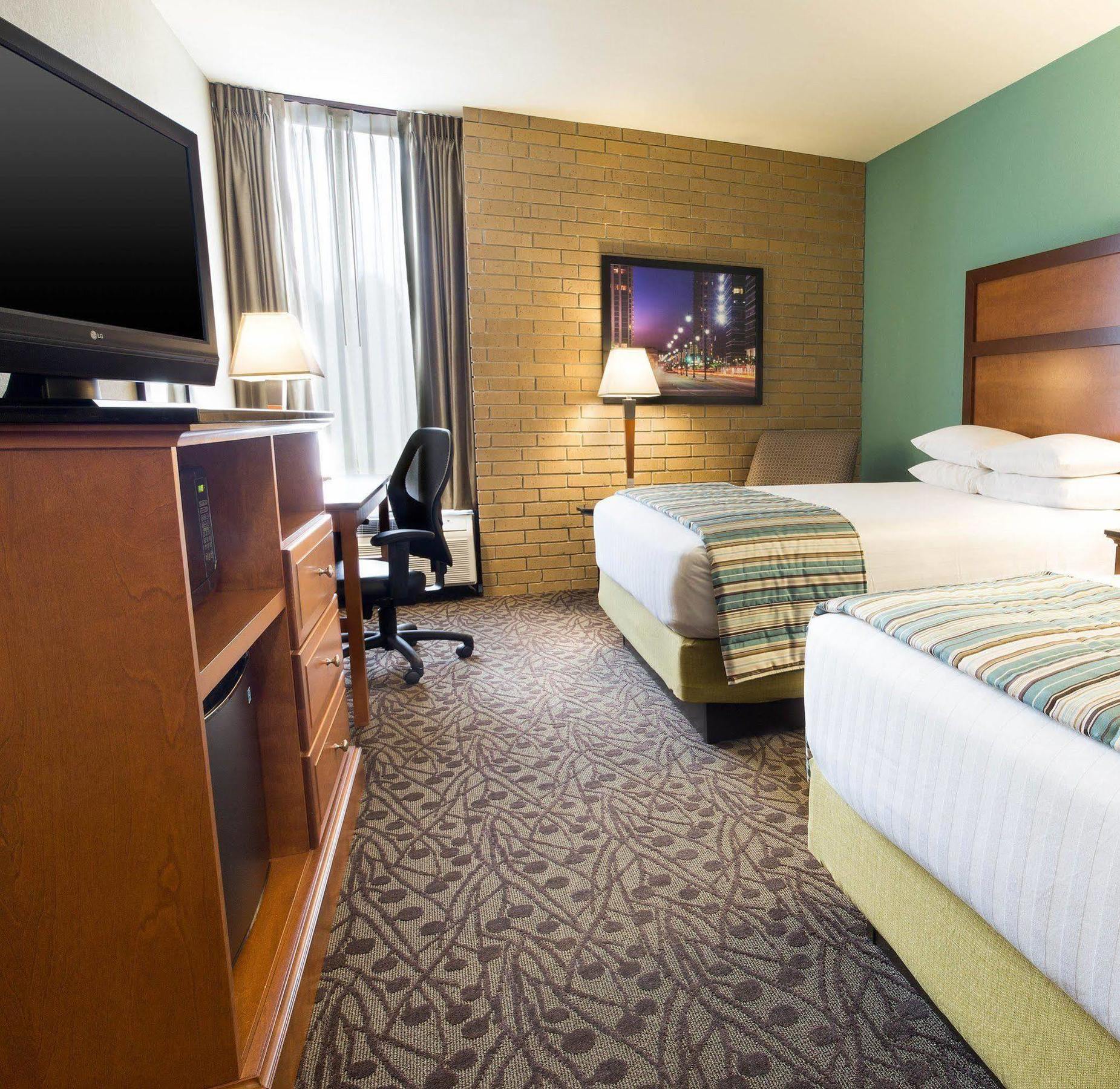 Drury Inn & Suites Atlanta Morrow Bagian luar foto